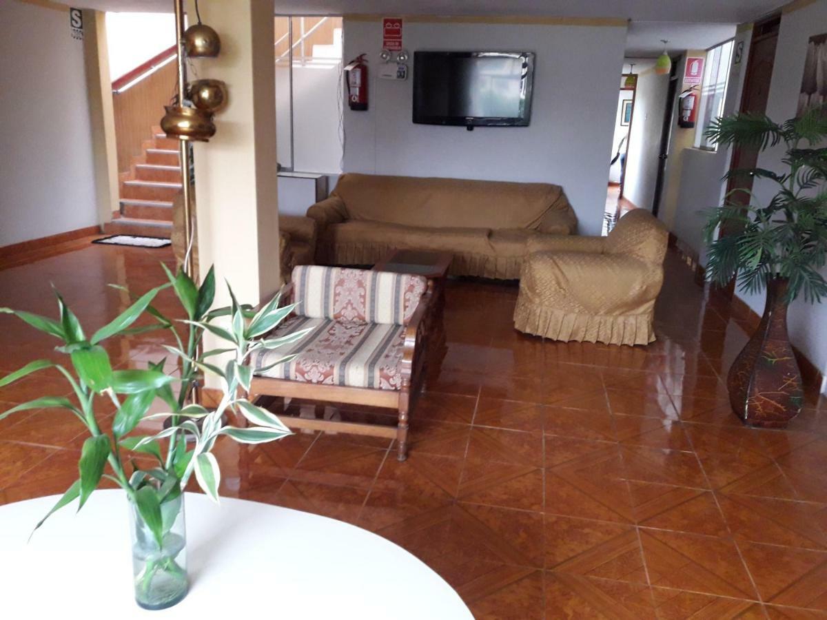 Hostal Turístico El Cajamarquez Lima Exterior foto